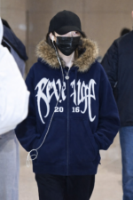 REVENGE ARCH LOGO FUR ZIP NAVY/WHITE