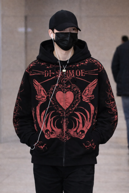 REVENGE SHRINE ZIP BLACK/RED