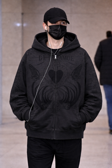 REVENGE SHRINE ZIP VINTAGE BLACK/BLACK