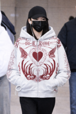 REVENGE SHRINE ZIP WHITE/MAROON